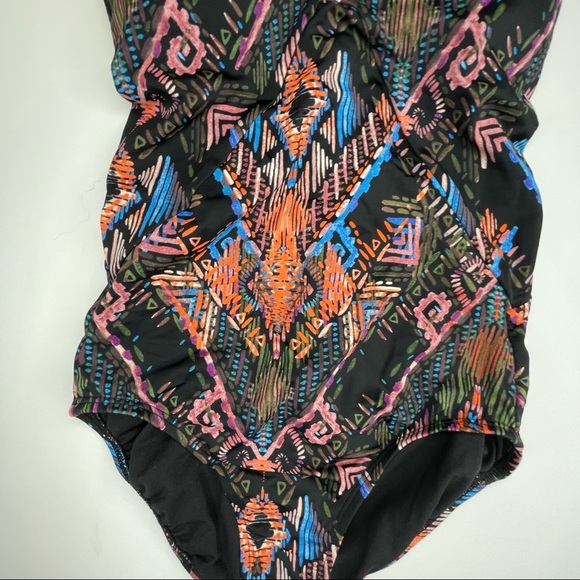 NEW Time and Tru Ethnic Wave One Piece Swimsuit Racerback S - Picture 13 of 15